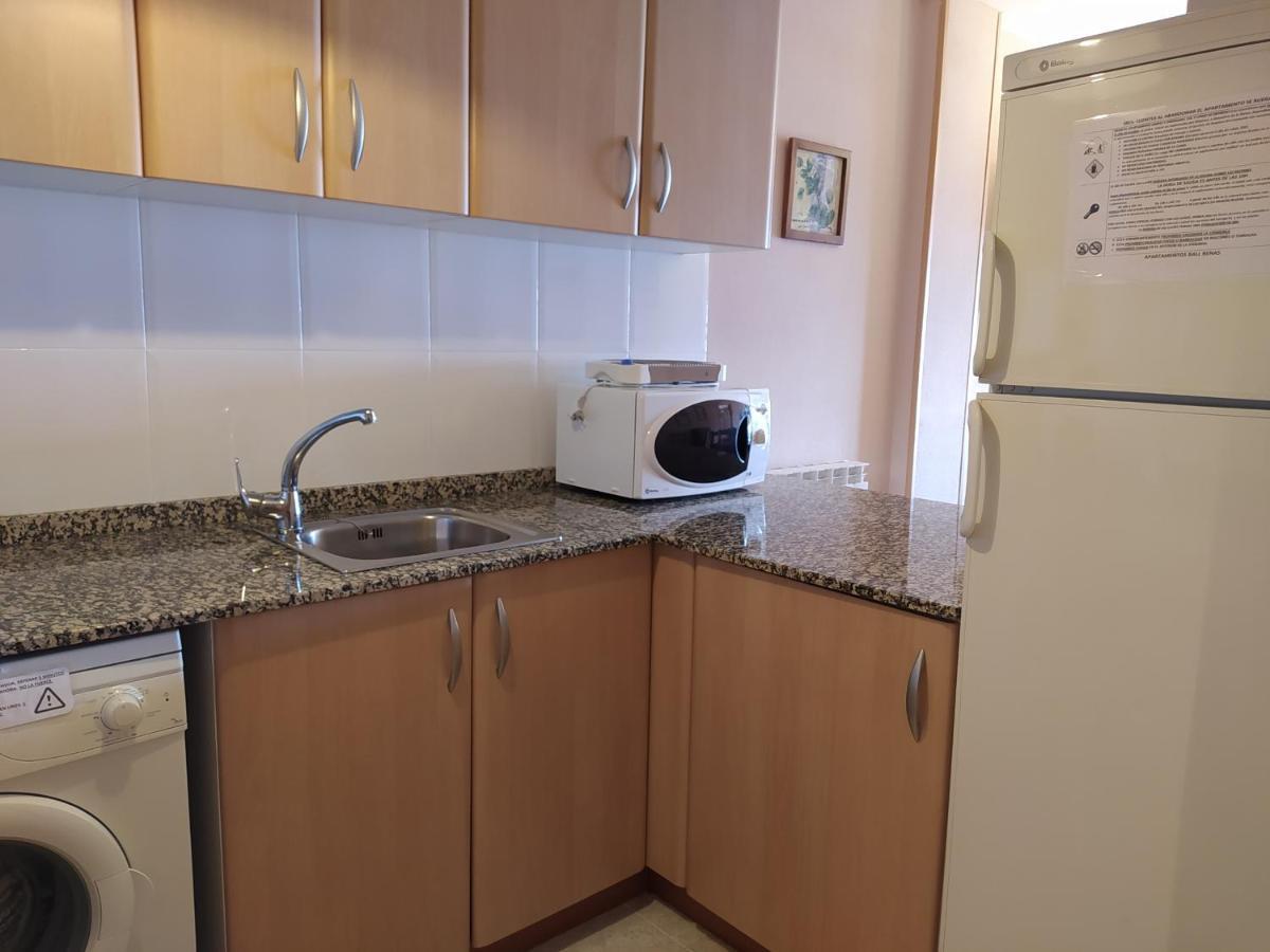 Apartamentos Ball Benas Edificio Prados De Velarta セルレル エクステリア 写真