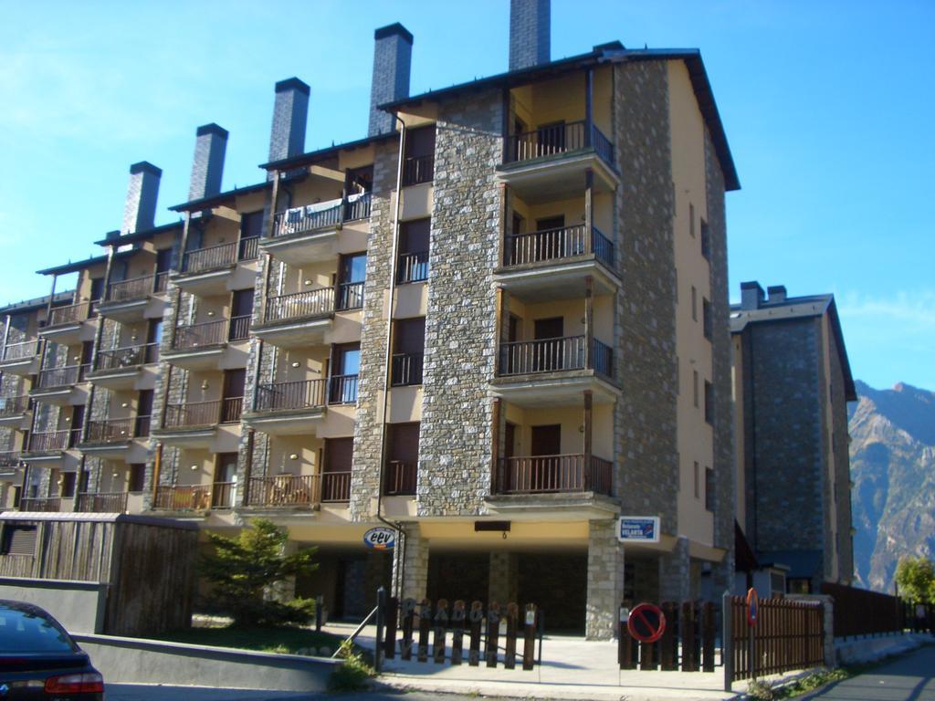 Apartamentos Ball Benas Edificio Prados De Velarta セルレル エクステリア 写真